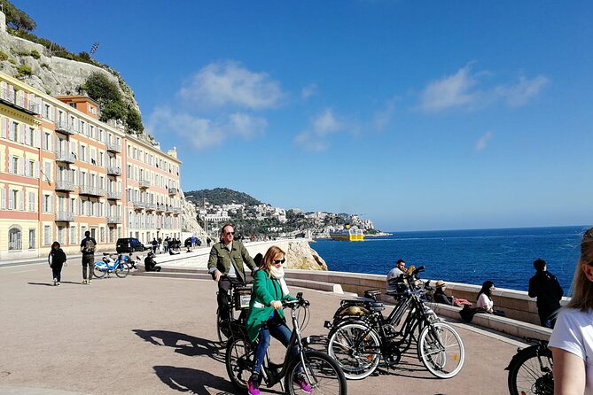Nice Essentials Guided Electric Bike Tour - Stop 6: Garibaldi Square for the emblematic centerpiece