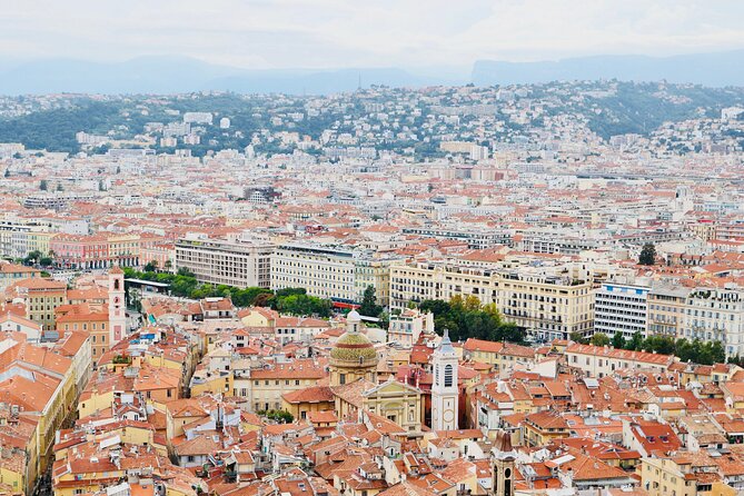 Nice Private Walking Tour with a Local - How the private format changes the day