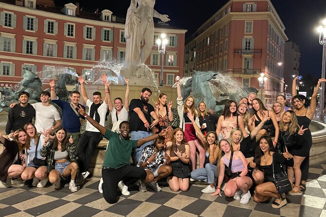 Nice: Pub Crawl Yellow – Social Bars, Games & VIP Club Entry - A 6-Hour Yellow Pub Crawl Route That Starts in Old Nice