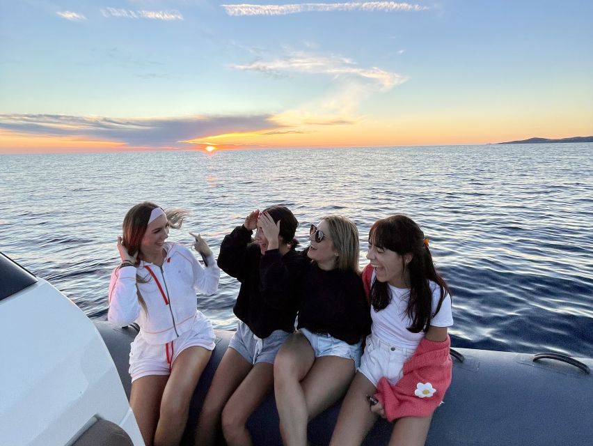 Nice: Saint Jean Cap Ferrat Sunrise Boat Trip with Breakfast - Dolphin watching and the Riviera sightseeing stops that fill the rest of the cruise