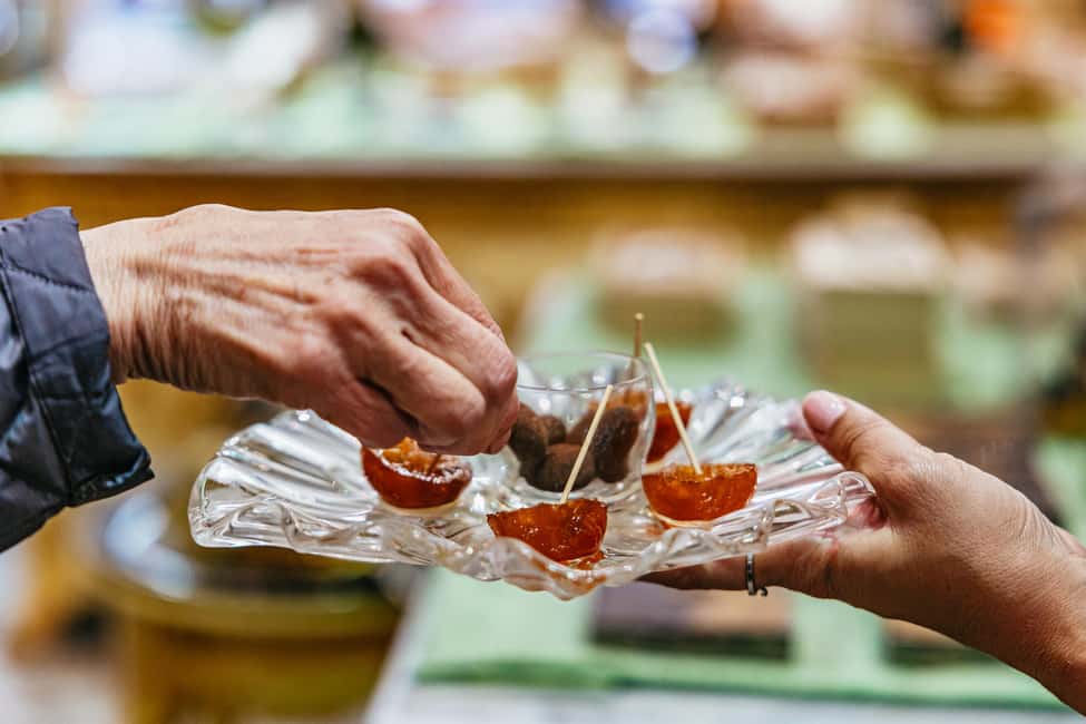 Nice: Sunset Food Tour with Full Meal and Wine - First hidden bites: chocolate, then olive oil and tapenade