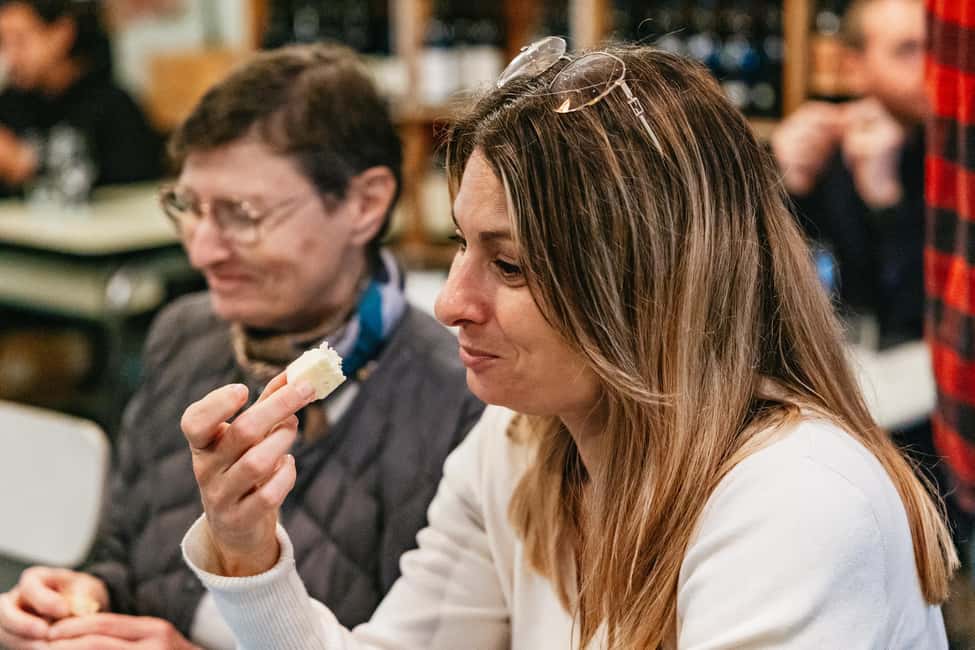 Nice: Sunset Food Tour with Full Meal and Wine - The local dinner stop: when the tour becomes a full meal