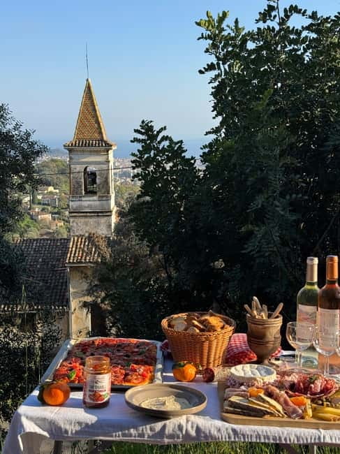 Nice: Sunset & Wine Tasting in a historic Land Rover - What’s included, what’s not, and what to eat ahead of time