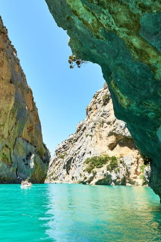 Nice: The Gorges du Verdon and Ste Croix Lake Full-Day Tour - Moustiers-Sainte-Marie: faience, amphitheater views, and small-shop wandering