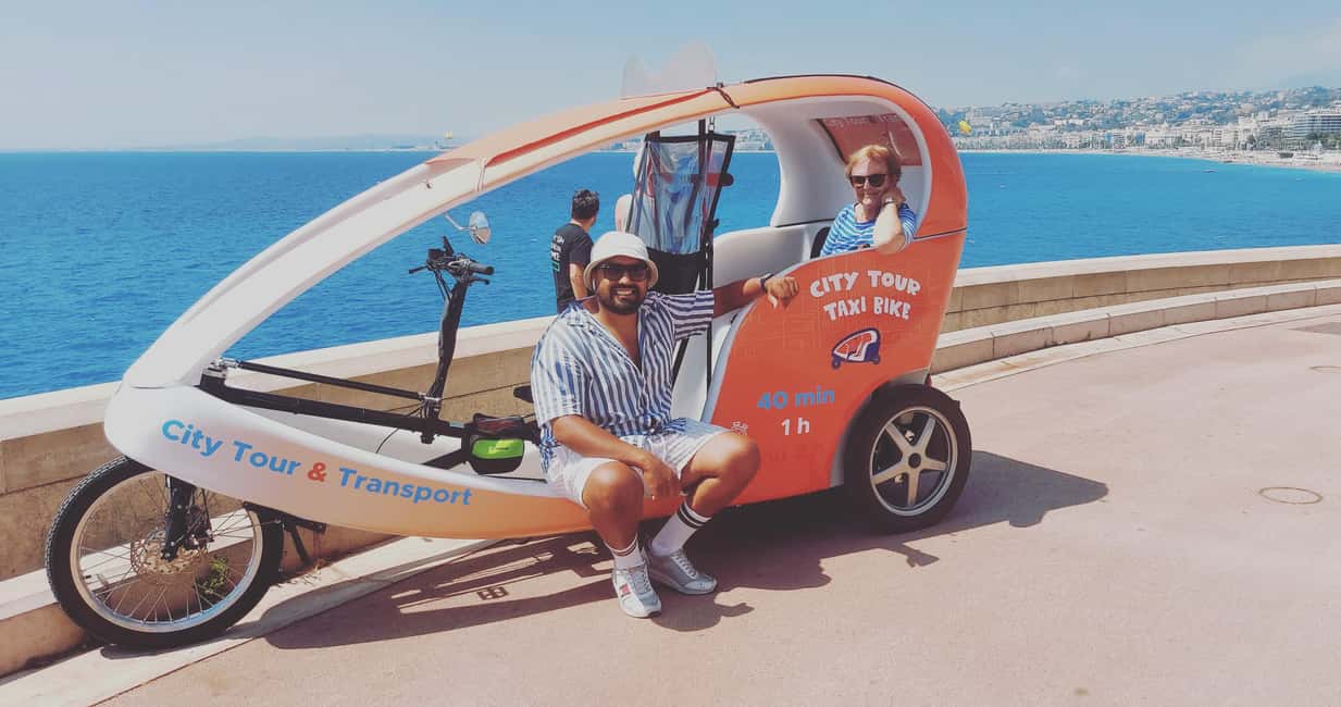 Nice : Visite privé 1H en Vélotaxi avec un guide local. - Port of Nice and Place Garibaldi