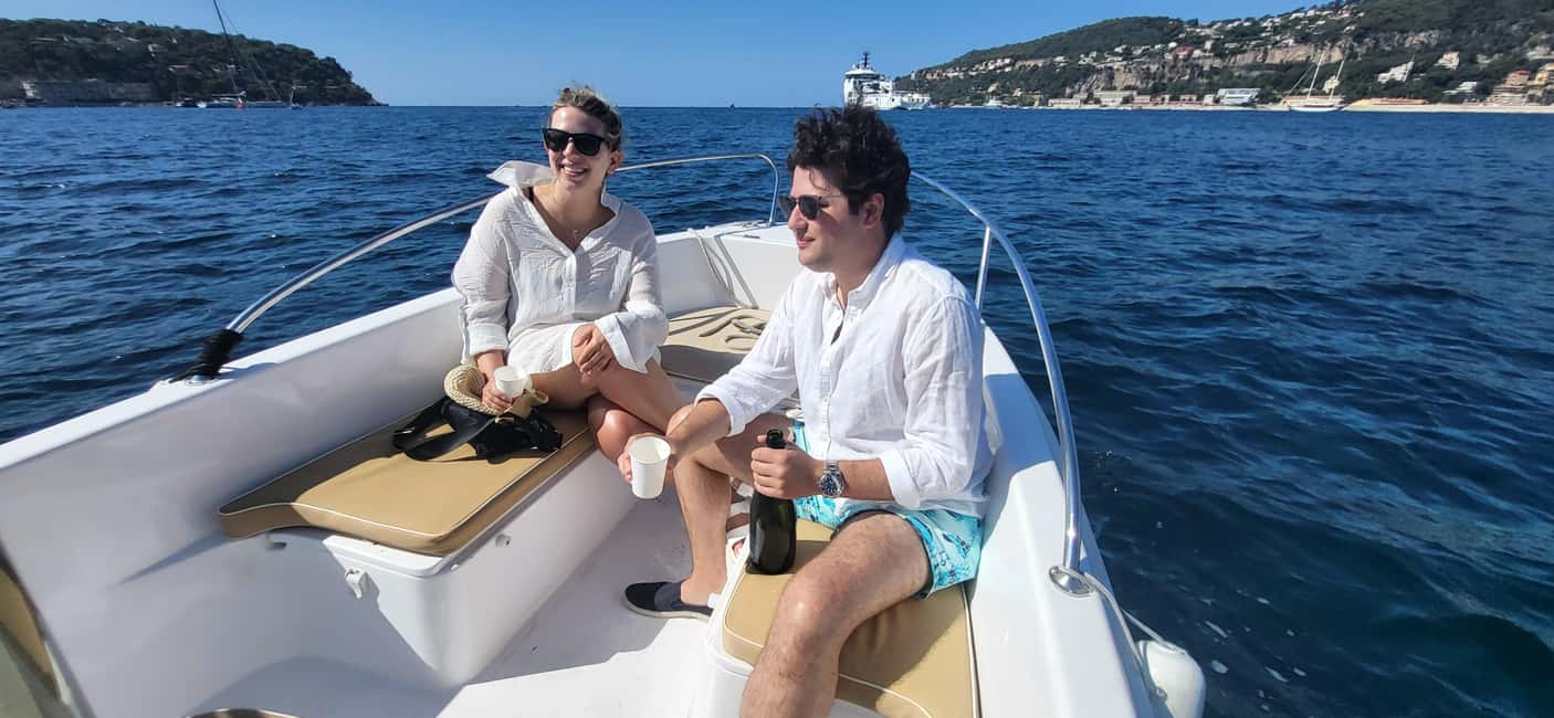 Nice: Visite privé en Bike & Boat 3h Villefranche-Cap ferrat - Cours Saleya, Place Rossetti, and the old city