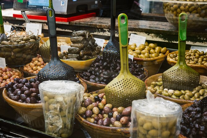 Nimes Food Tour - Start at Saint-Baudile and let breakfast set the tone