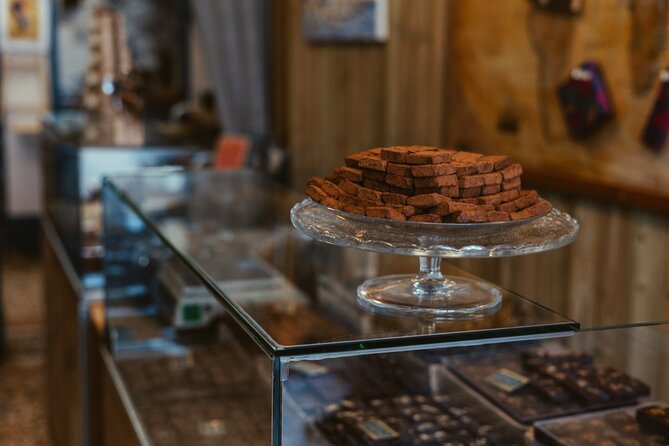 Nimes Food Tour - Les Halles is the heart of the morning