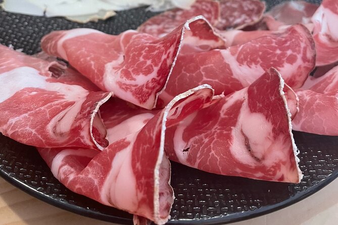 NO DIET CLUB - Unique food tour in Bordeaux ! - Guides, Group Size, and the Kind of Fun You’ll Have