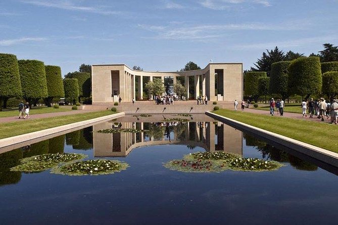 Normandy American D-Day Beaches Full Day Tour from Bayeux - Lunch break and walking comfort: the small details that matter