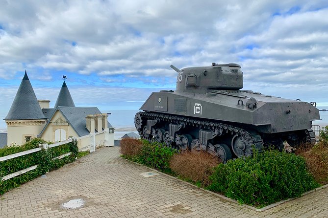 Normandy Battlefields D-Day Private Trip with VIP Services from Paris - Guides, timing, and why the right driver matters as much as the history