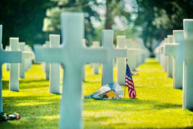 Normandy D-Day Beaches: Immersive Small Group Tour from Paris - Key points at a glance