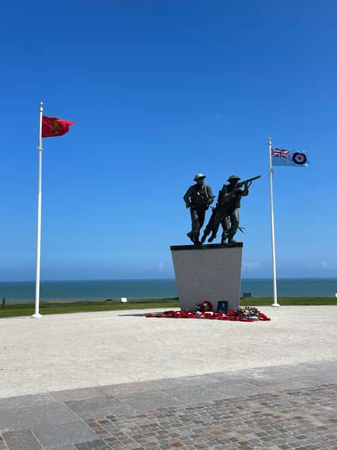 Normandy: D-Day British and Canadian Sector Guided Tour - British and Canadian beaches connect the operation
