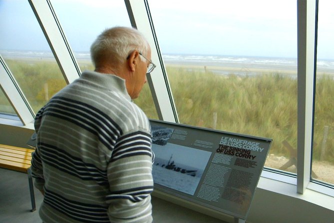 Normandy D-Day Sites & Cemetery Day Trip from Paris with Lunch - Omaha Beach: where the fight gets personal