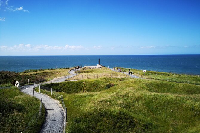 Normandy - Utah, Omaha & U.S. D-Day Sites Full Day Tour From Bayeux - Omaha Beach: Seeing the Second Major Landing Area