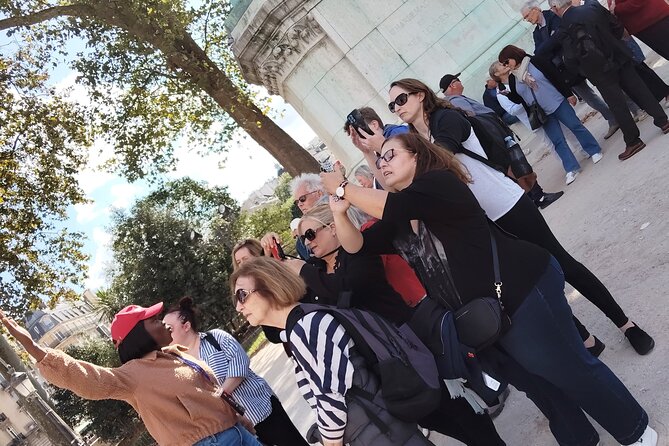 Notre Dame Access: Explore Inside with a licensed Guide. - Dress Code Rules: The One Thing That Can Stop Entry