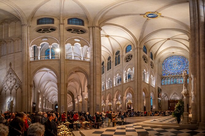 Notre Dame Cathedral:Interior & Exterior Small Group Guided Tour - Crowds, sound limits, and when the tour can feel rushed