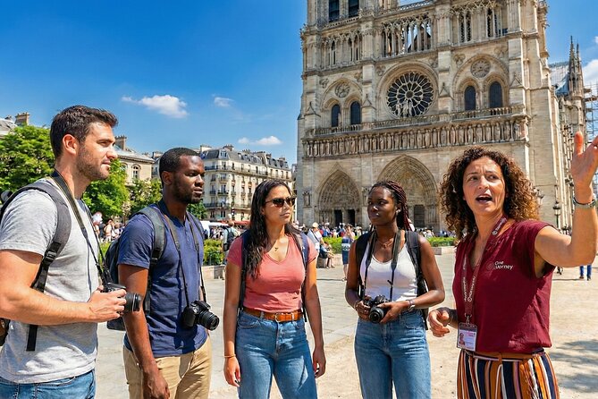 Notre Dame Cathedral:Interior & Exterior Small Group Guided Tour - Meeting point at 11 Rue Lagrange and how the route plays out