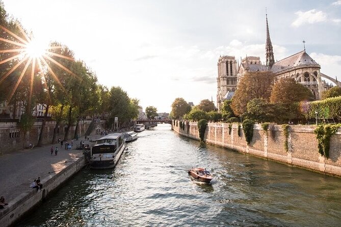 Notre Dame Surroundings with Entry Ticket to Archeological Crypt - Understanding the reconstruction limitation