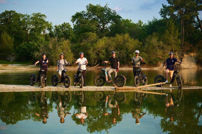 Off-road scooter outing between lakes and Pessac-Léognan vineyards - From Bordeaux’s edge to the Pessac-Léognan vineyards