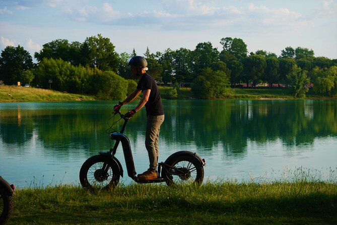 Off-road scooter outing between lakes and Pessac-Léognan vineyards - Lac Bleu and the first change of scenery