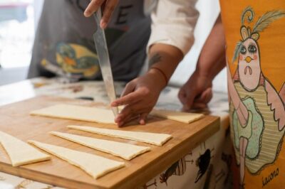 Ohlala Croissants in Paris! - A step-by-step look at the 90-minute class