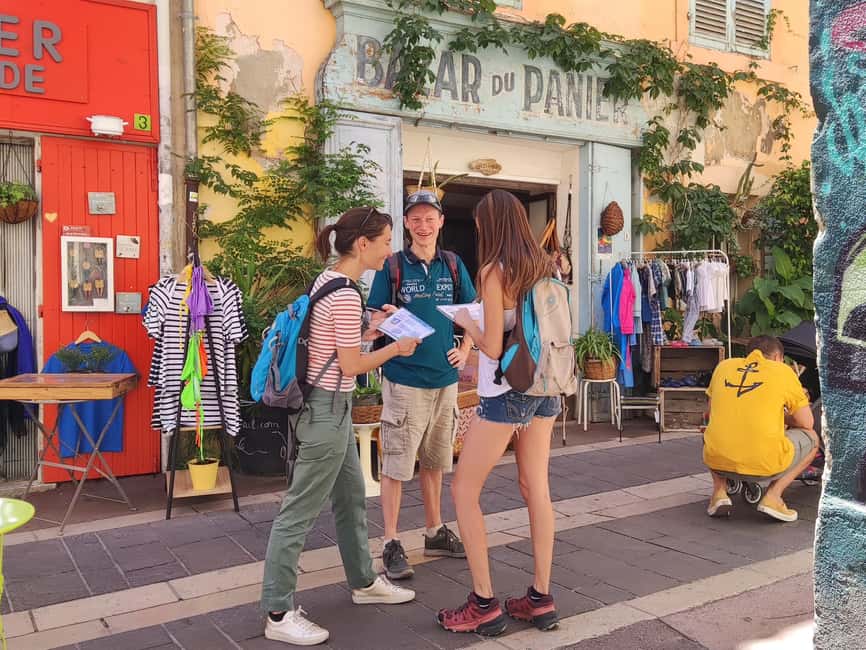 "Old Marseille" district tour and treasure hunt - Treasure hunt momentum, plus a real incentive