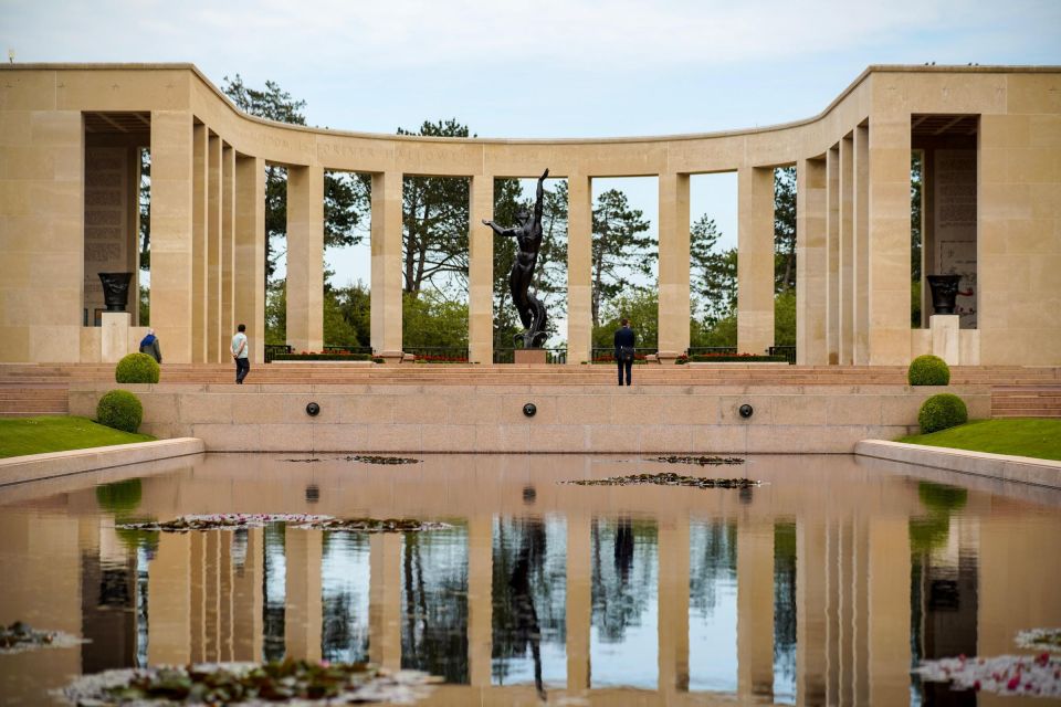 Omaha Beach and Colleville Cemetery Private Walking Tour - Omaha Beach from the sand