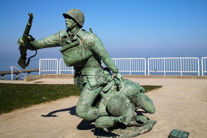 OMAHA Beach - Day trip from Paris to Normandy in a small group (3/7 pax) - Walking the Easy Green sector at Omaha Beach