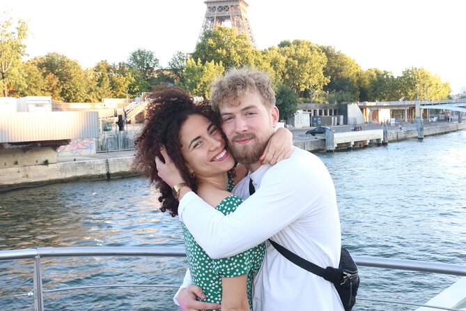 Overnight Stay onboard Paris Seine River Dinner with Cruise - The National Assembly and the Cité de la Mode et du Design