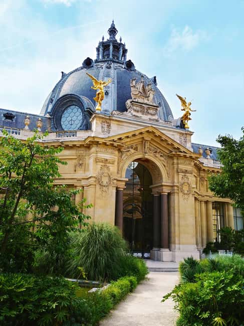 Pairs: The Opera to Hotel des Invalides Guided Walking Tour - Who will get the most from this walk