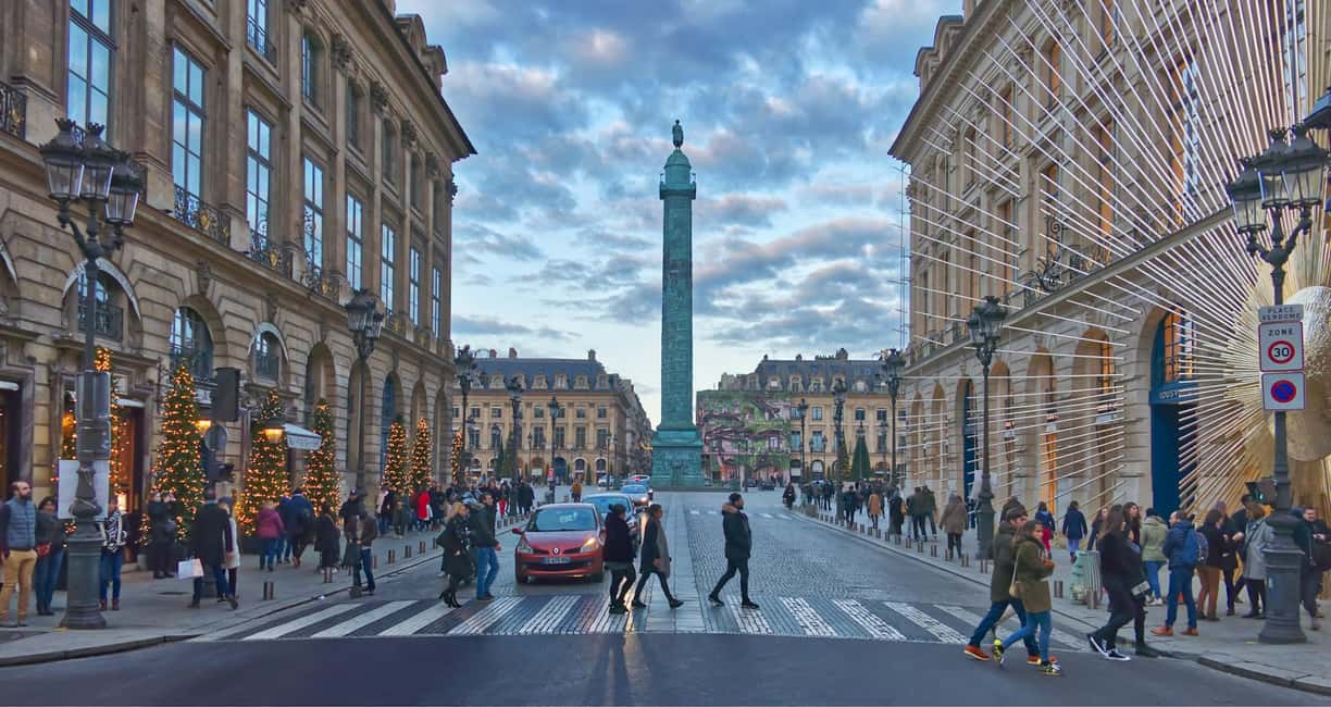 Pairs: The Opera to Hotel des Invalides Guided Walking Tour - Palais Garnier and the story behind the Phantom
