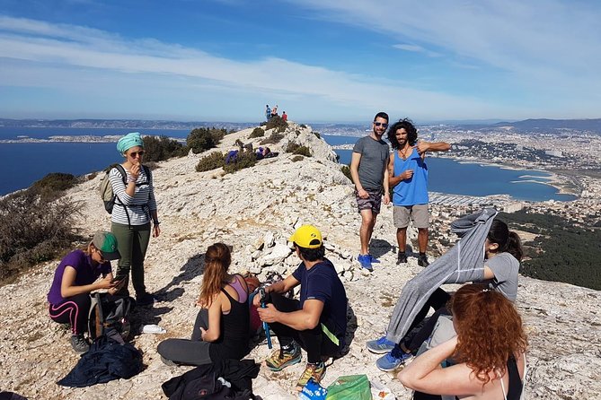 Panoramic hike on Marseille from Les Calanques - Why this Marseille hike is more than a viewpoint walk