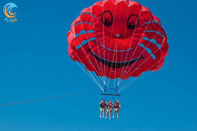 Parasailing - Where you’ll meet and how to plan your day in Canet-en-Roussillon