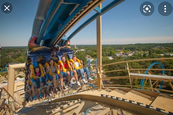 Parc Astérix: Private transport from Paris + entrance ticket - Leaving Paris by private car