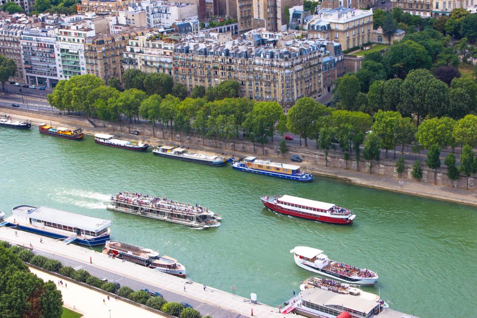 Paris: 1.5-Hour Segway Tour with River Cruise Ticket - Champs-Élysées and Place de la Concorde: big-city energy with a guide’s context