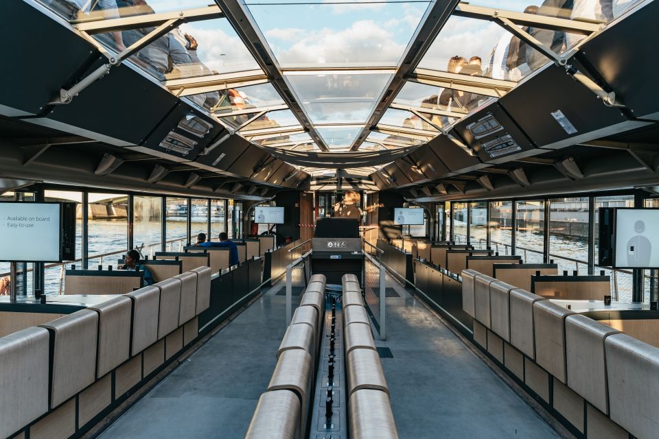 Paris: 1-Hour Sightseeing Cruise and 3-Course Bistro Dinner - Timing Tricks for Eiffel Tower Sparkles