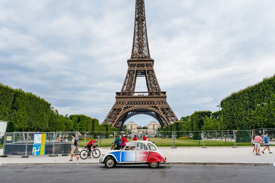 Paris: 1-Hour Vintage Citroen 2CV Tour - Quick hits before you ride