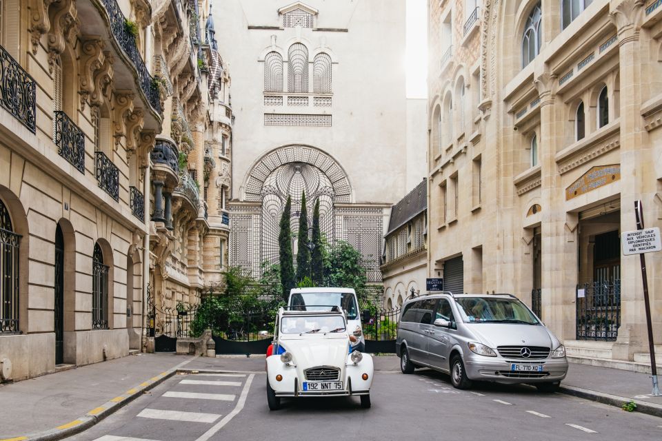Paris: 1-Hour Vintage Citroen 2CV Tour - Rain plan, comfort, and what to wear in an open-top 2CV