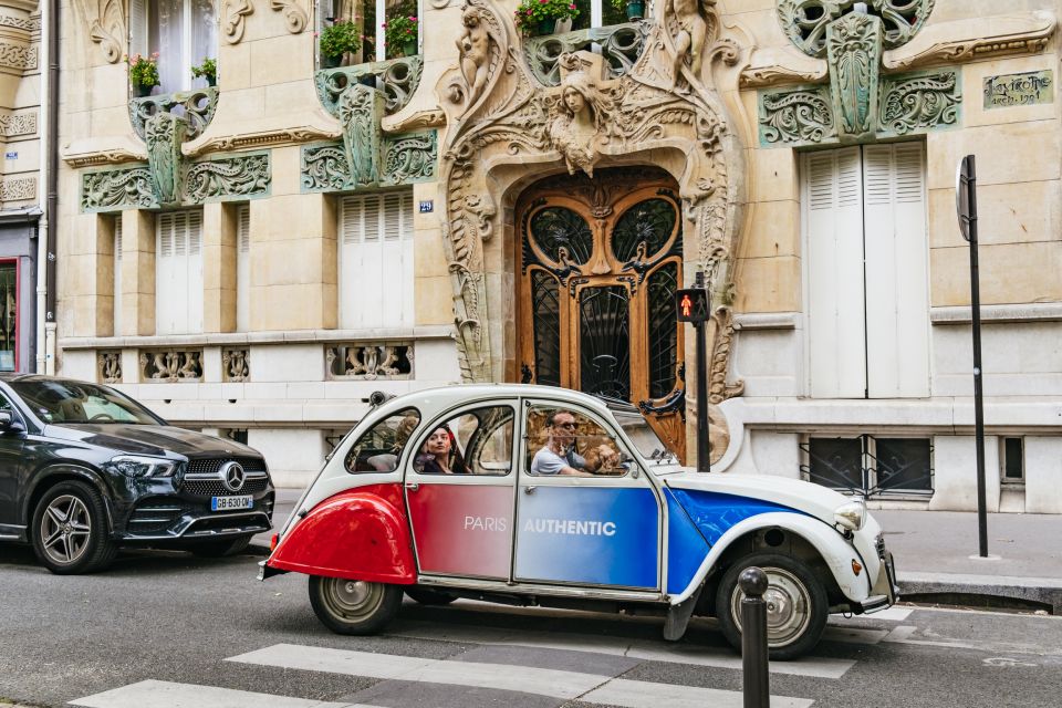 Paris: 1-Hour Vintage Citroen 2CV Tour - The 1-hour Paris loop: Eiffel Tower, Arc de Triomphe, and the fast-lane highlights