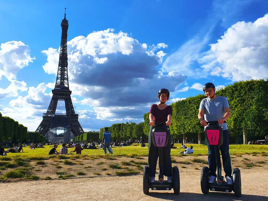 Paris: 1,5 hour Guided Segway Tour - Segway Training and Place de Fontenoy: start confident, not stressed