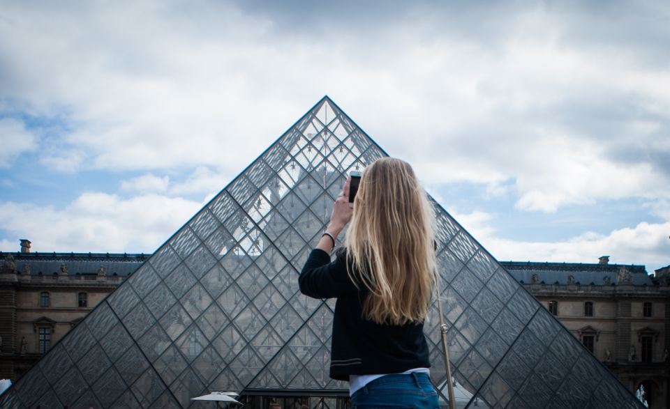 Paris: 2.5-Hour Private City Highlights Kickstart Tour - Champ de Mars and the final approach
