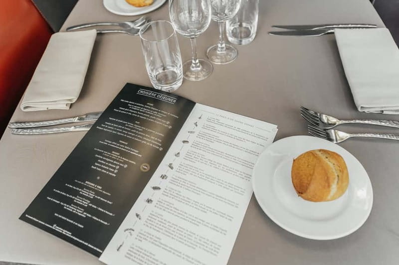 Paris: 2-Hour River Seine Lunch Cruise with 3-course-menu - Where this cruise fits best in a Paris day