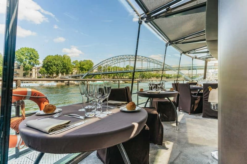 Paris: 2-Hour River Seine Lunch Cruise with 3-course-menu - Quick reasons this cruise sells itself