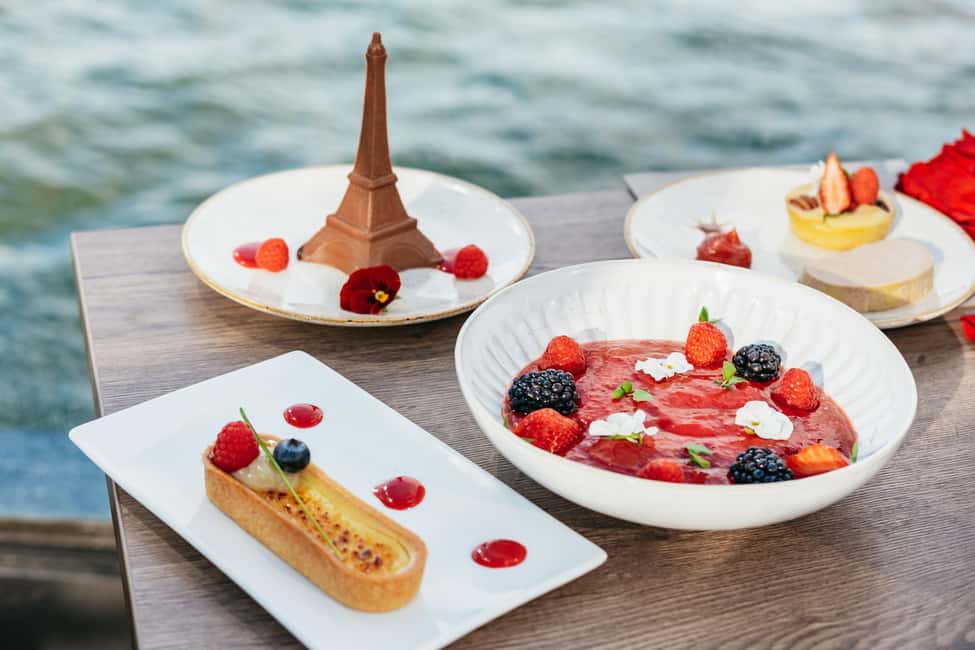 Paris : 3-Course Gourmet Dinner Cruise on Seine River - ParisCityVision Check-In at Paris Seine La Marina: Get Seated Without Stress