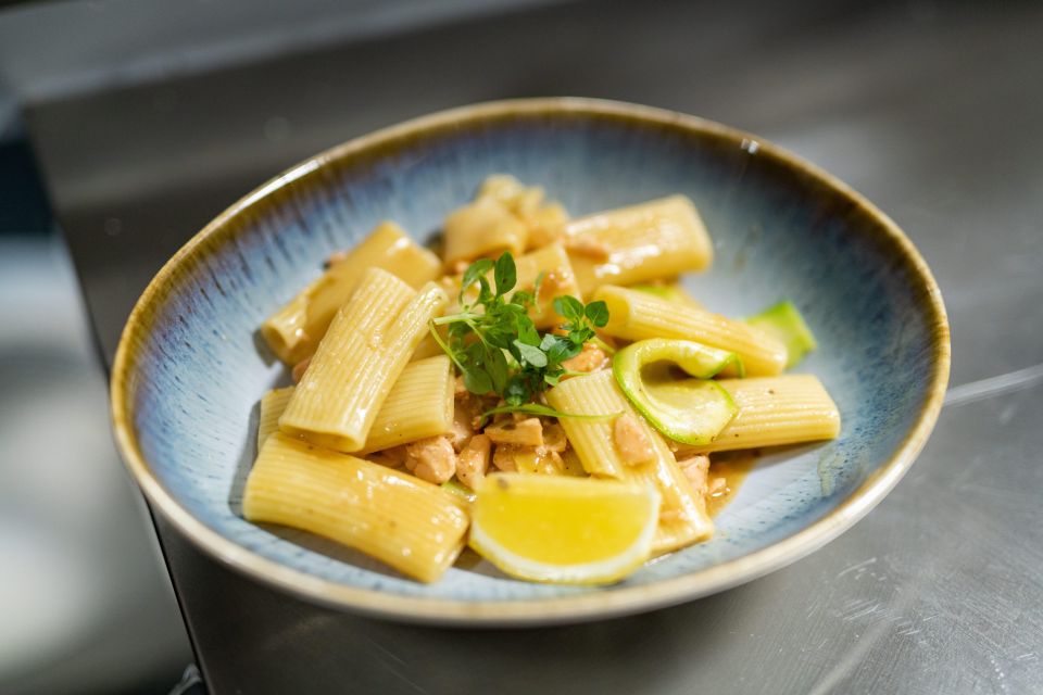 Paris: 3-Course Italian Meal Seine Cruise - Pace Matters: When the Meal Feels Relaxed (Not Rushed)