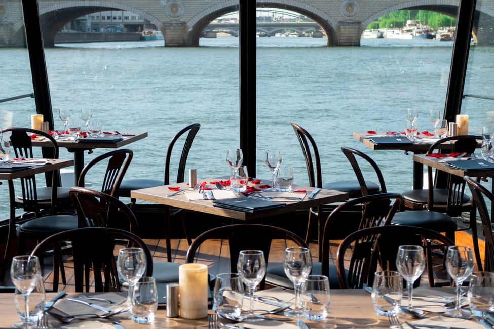 Paris: 3-Course Lunch Cruise on the River Seine - FAQ