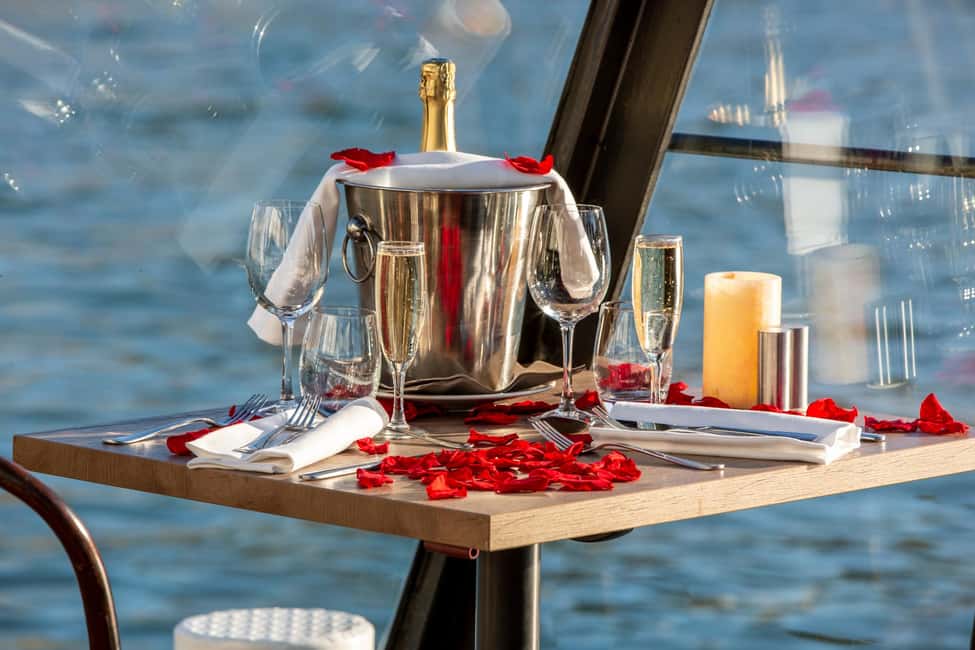 Paris: 3-Course Lunch Cruise on the River Seine - Who should book this Seine lunch cruise?