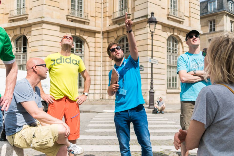Paris 4-Hour Bike Tour: Off the Beaten Path - Meeting at Saint-Michel: The Fast Start That Matters