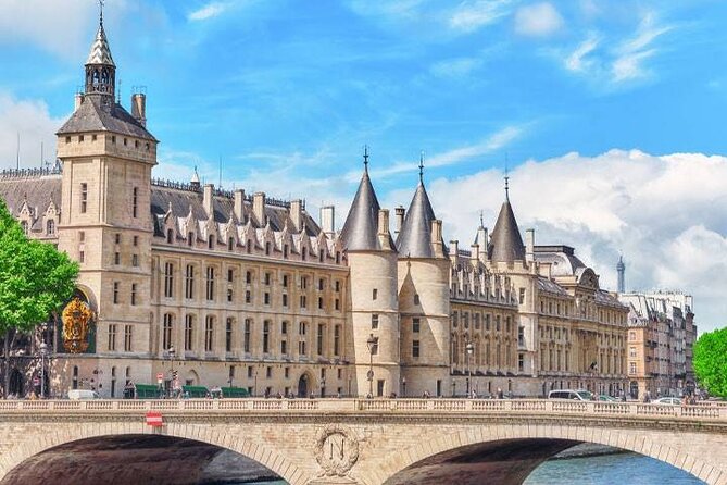 Paris Airport CDG Round-Trip Private Transfers - Booking and cancellation details